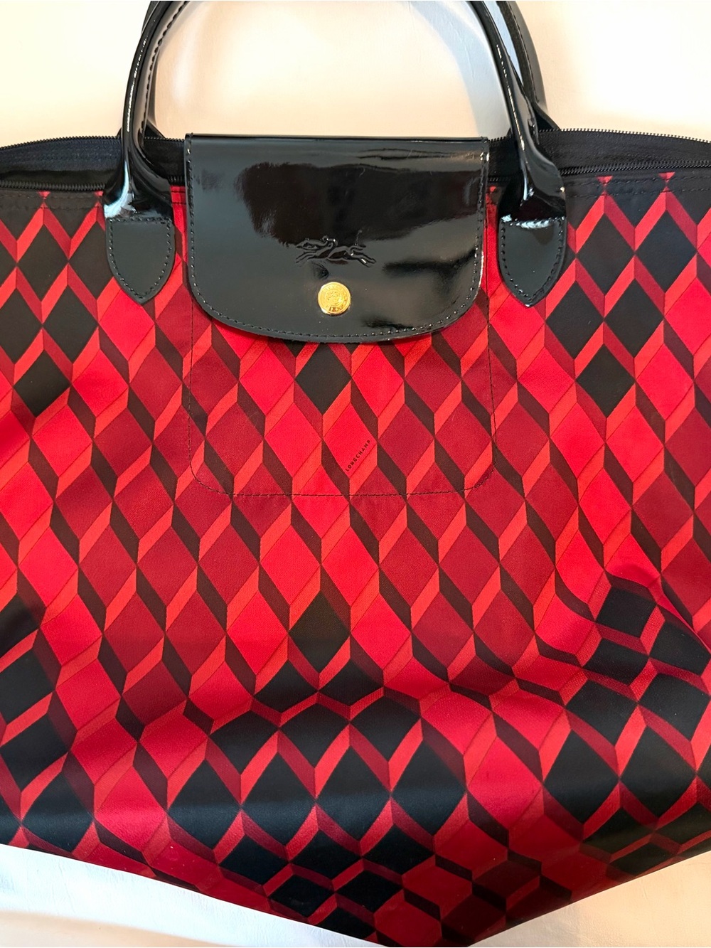 Longchamp Longchamp Le Pliage Limited Red and Black Diamond-Print Tote / New - Picture 4 of 5